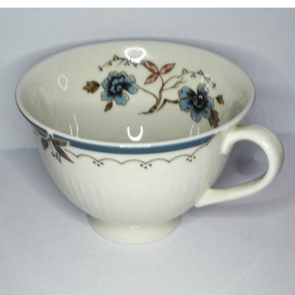 Royal Doulton Cup And Saucer Old Colony Set Of 4 Dining Tea Coffee From England - Picture 5 of 5